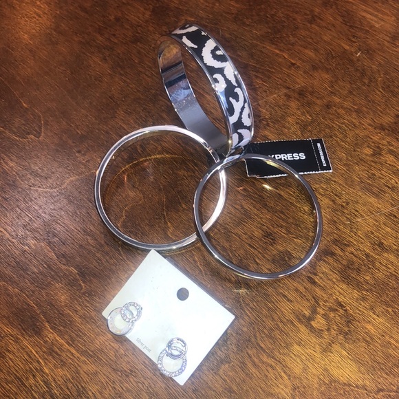 Jewelry bundle - Picture 2 of 7